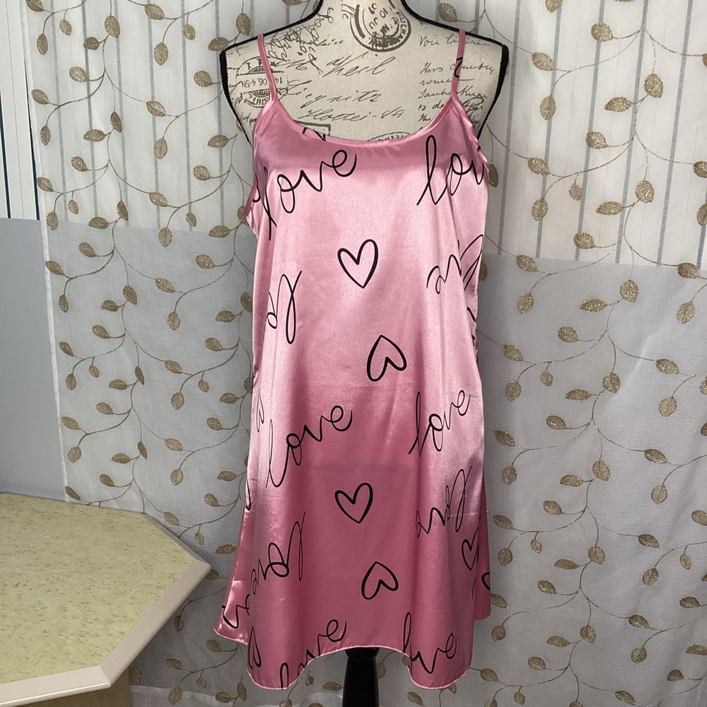 LOVE Themed Sleep dress Nightgown Nightie New without tag